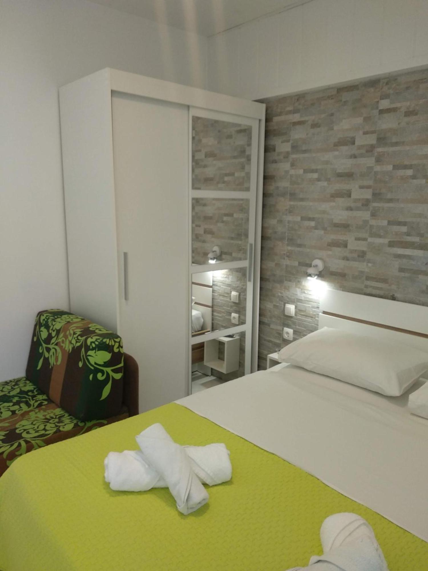 Apartments Meri 沃迪切 外观 照片