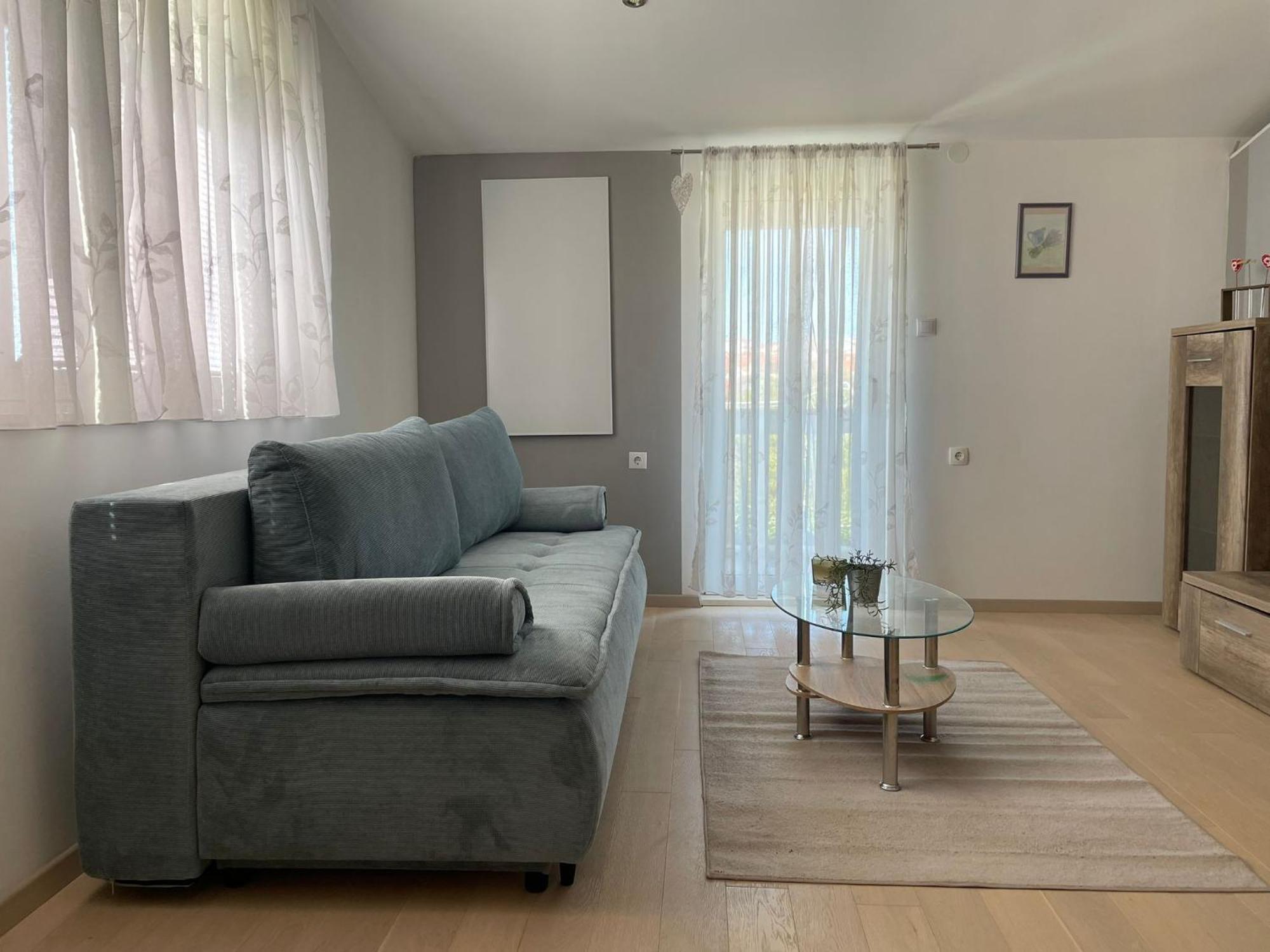 Apartments Meri 沃迪切 外观 照片