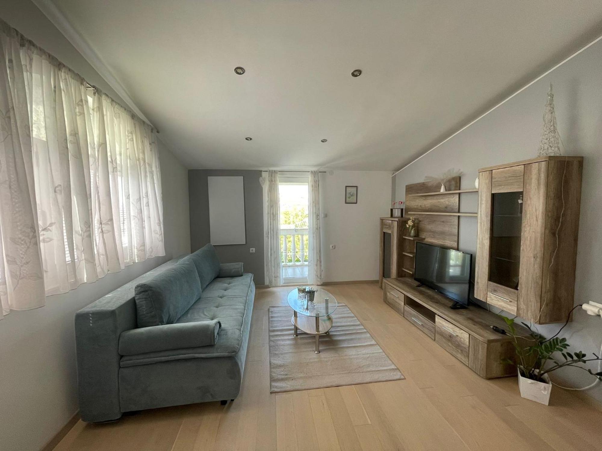 Apartments Meri 沃迪切 外观 照片