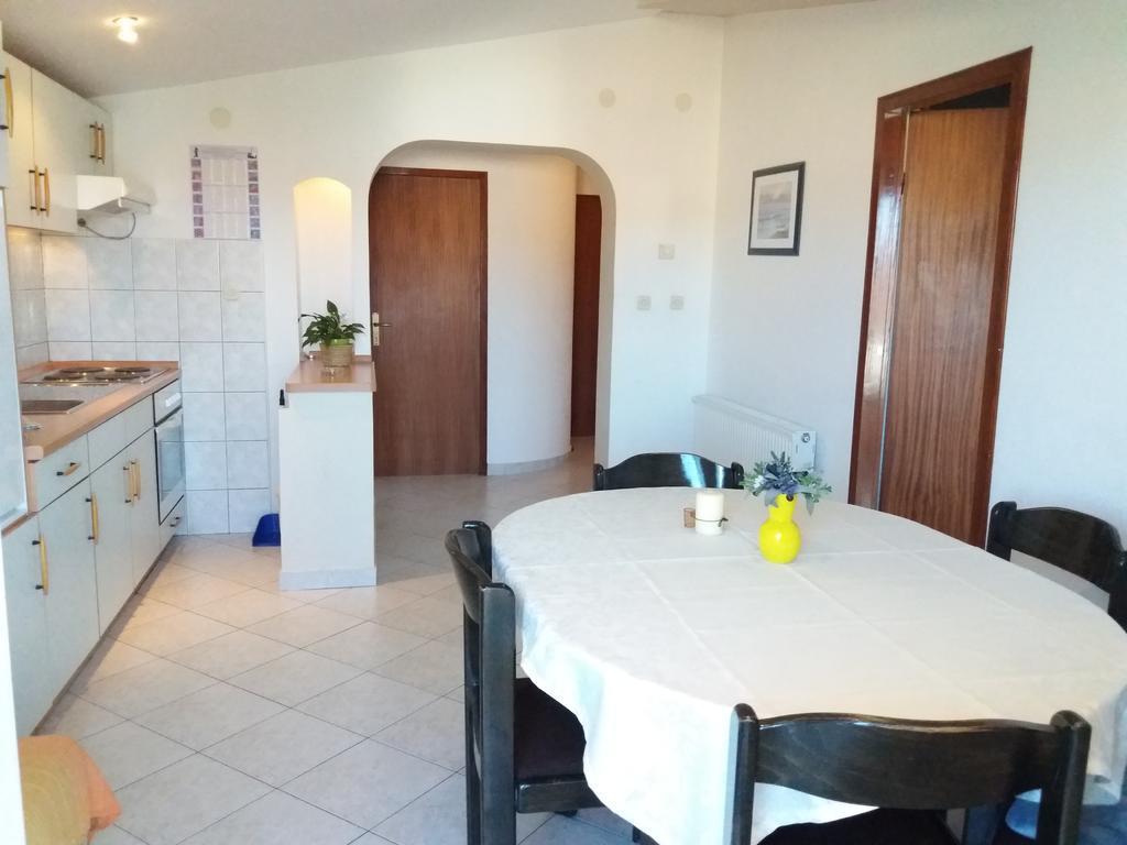 Apartments Meri 沃迪切 外观 照片