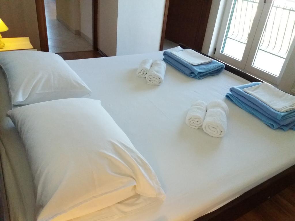 Apartments Meri 沃迪切 外观 照片