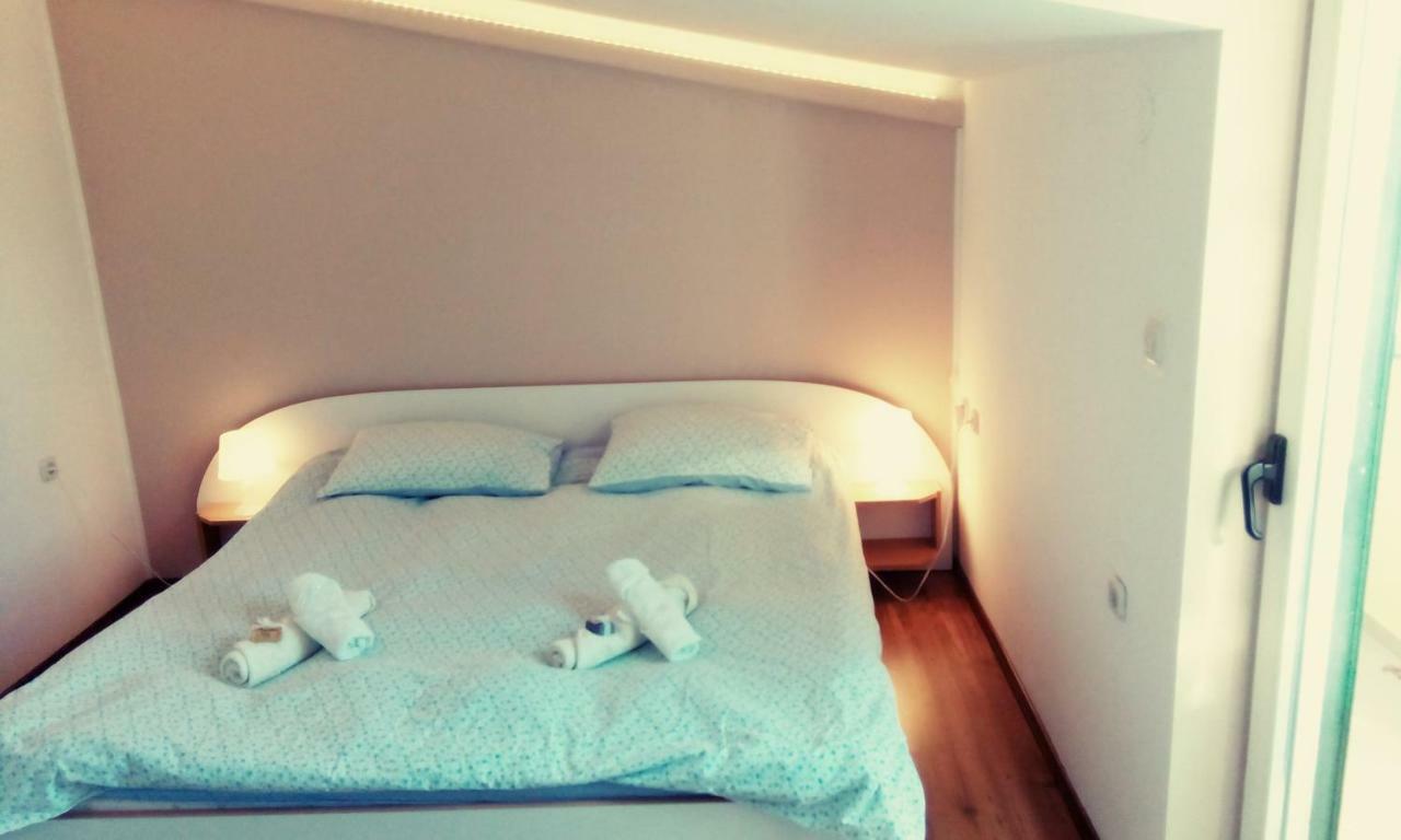 Apartments Meri 沃迪切 外观 照片